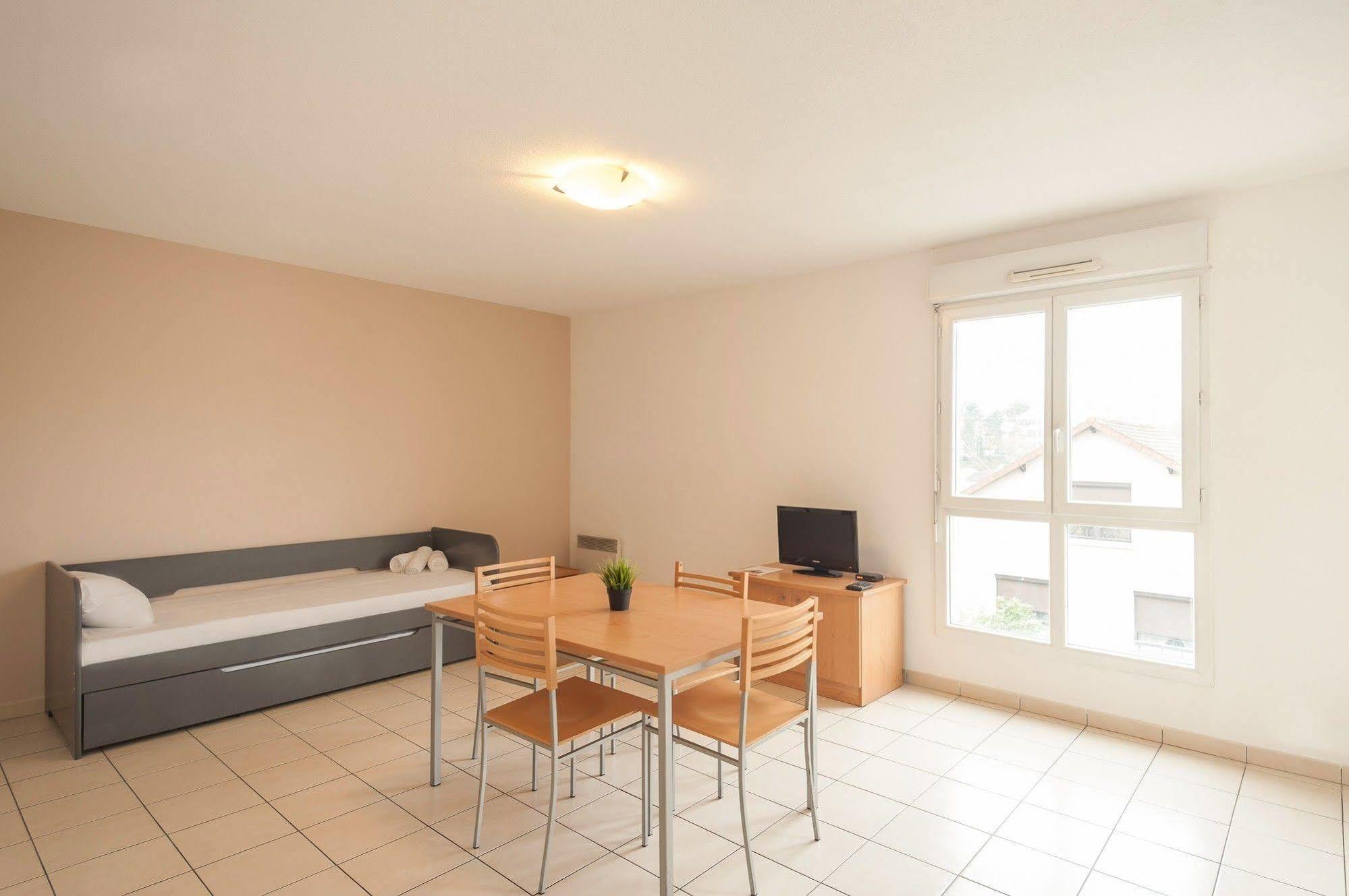 City Residence Marne-La-Vallee-Bry-Sur-Marne Noisy-le-Grand Ngoại thất bức ảnh