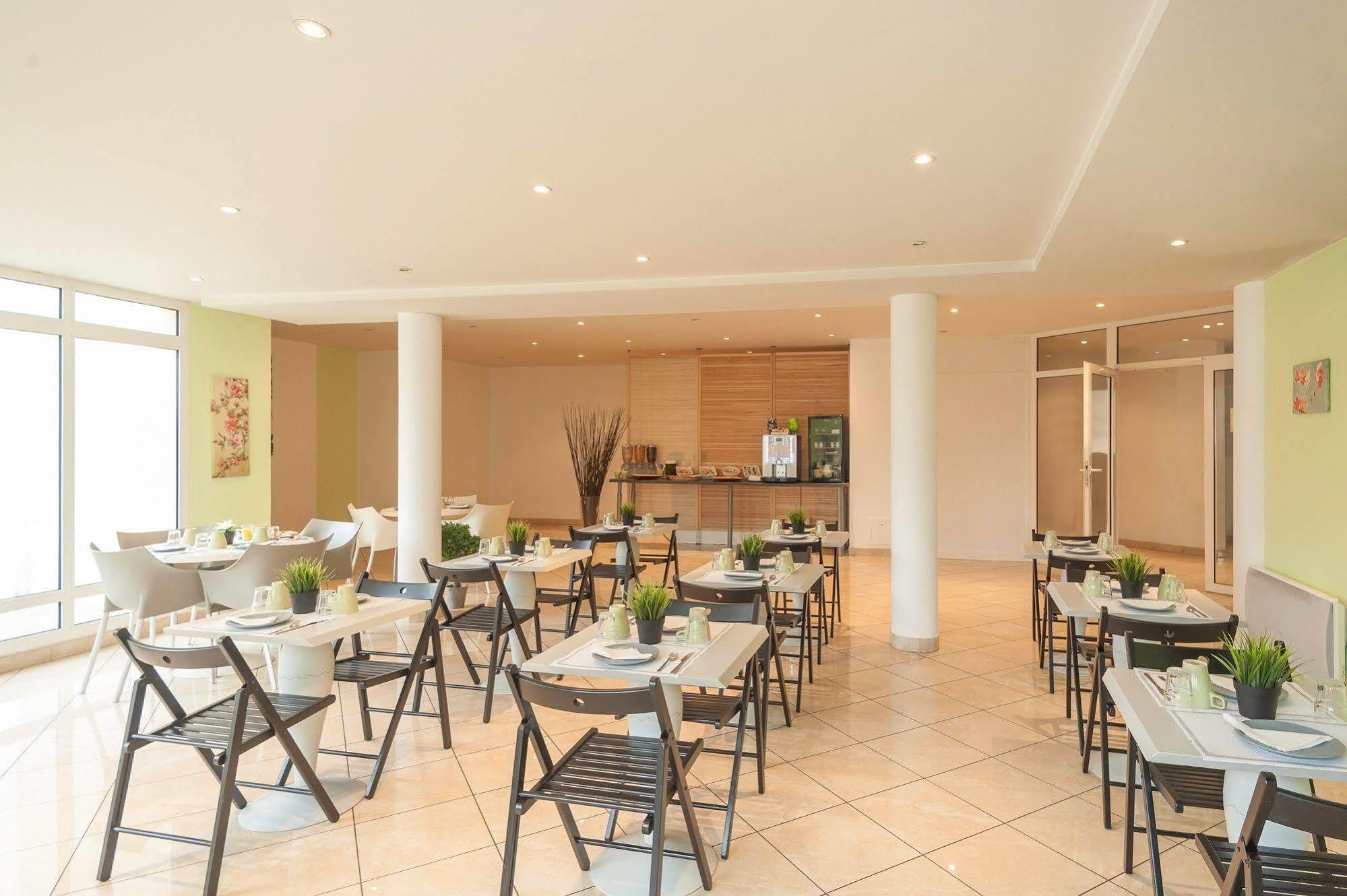 City Residence Marne-La-Vallee-Bry-Sur-Marne Noisy-le-Grand Ngoại thất bức ảnh
